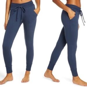 Free People FP Movement sunny joggers in navy Large